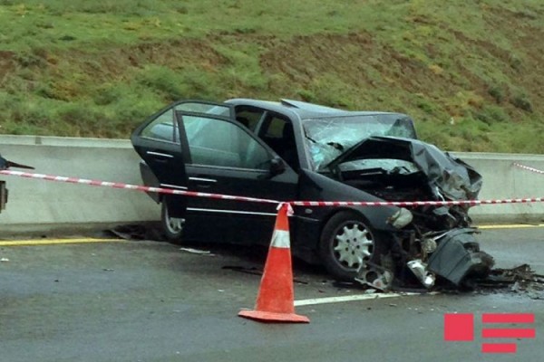 Bakı-Şamaxı yolunda iki avtomobil toqquşub, 7 nəfər xəsarət alıb