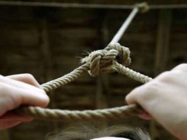 Bakıda şirkət rəhbəri özünü iş yerində öldürdü