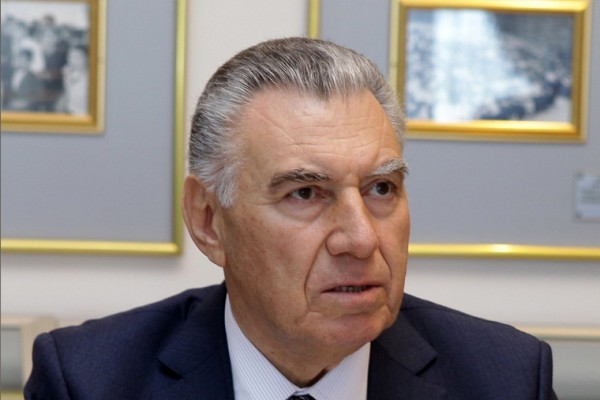 Əli Həsənov: “Bu il minlərlə məcburi köçkün ailə yeni evlərlə təmin olunacaq”