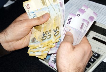 Şəhid ailələrinə, müharibə əlillərinə, veteranlarına xəbər - təqaüd və müavinətlər artırılacaq