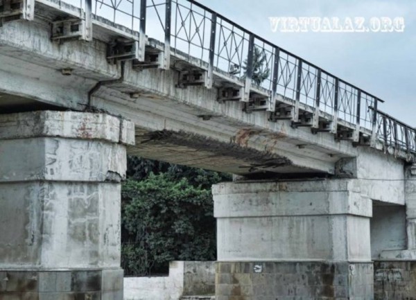 56 illik dəmiryol körpüsü təhlükə mənbəyinə çevrilib-Binəqədidə