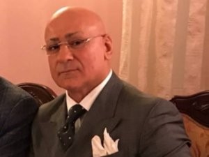 Frenk Elkaponi Azərbaycan prezidentliyinə seçkilərdə iştirakdan imtina etdi