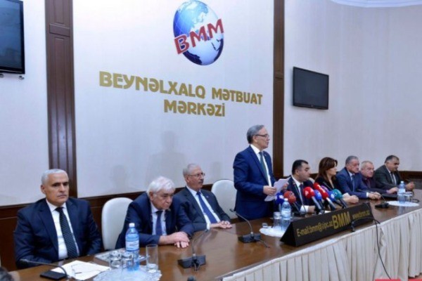 “Fədayə Laçın sanki Ceyms Bondmuş" - Aqil Abbas