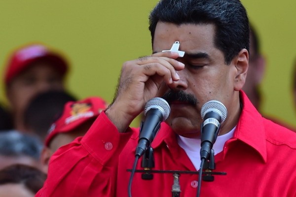 Maduro Kolumbiya prezidentinə kokain qəbul etməyi məsləhət gördü