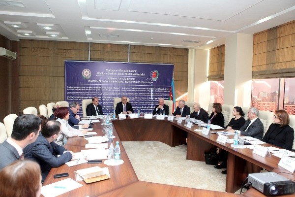 Sosial və İqtisadi Məsələlər üzrə Üçtərəfli Komissiyanın  növbəti iclası keçirilib