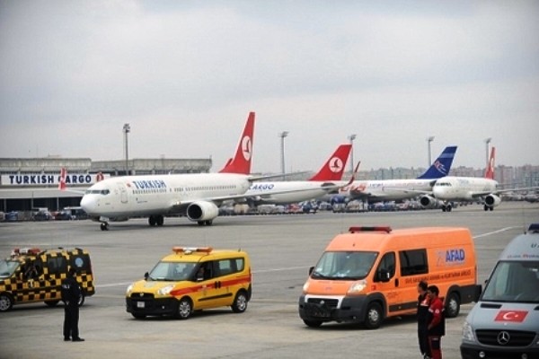 Türkiyəyə və əks istiqamətə uçan təyyarələri polislər müşayiət edəcək