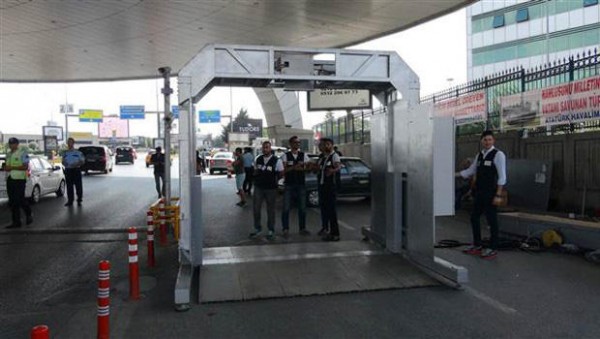 Gürcüstan vətəndaşı qadını çamadanında Türkiyəyə keçirməyə çalışıb