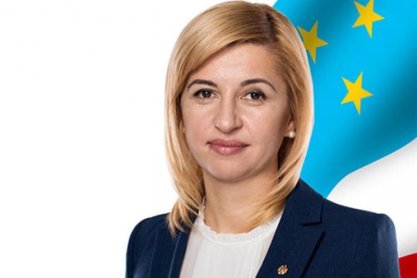 Türk muxtariyyəti Moskvanı seçdi