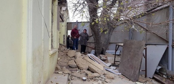 Bayıl sakinləri etiraz etdilər
