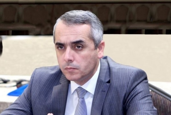 "Şəhid ailəsinin özünüməşğulluq proqramında iştirakı təmin olunub" - Elman Babayev