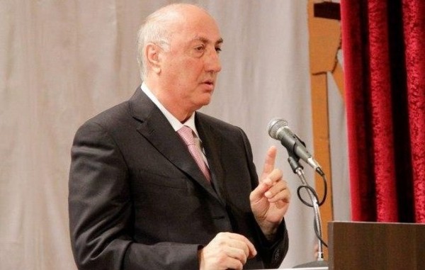 Zakir Fərəcov Qarabağ qazilərinin problemini həll etdi – SUMQAYITDA