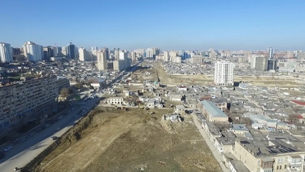 "Sovetski" yenə köçürülür