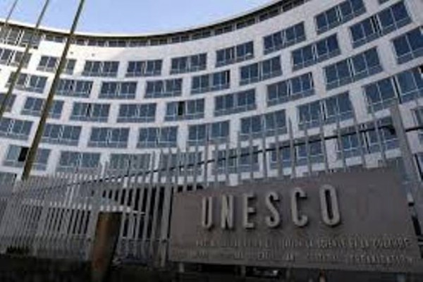 İsrail UNESCO-dan çıxıb