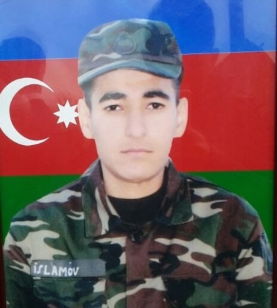 “Dedi ki, Şəhid sənindir, get nə edirsən et...”- Şəhid anası...