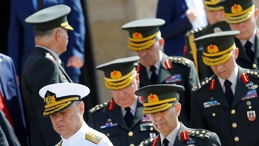 18 qiyamçı general azadlığa buraxıldı