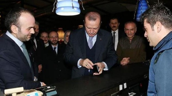 Ərdoğan restoranda xaş sifariş etdi - Foto