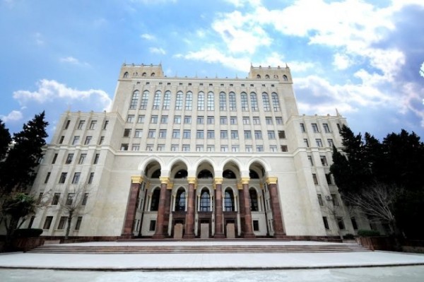 “Əsgər” sözü “əskər”, “alqı-satqı” isə “alğı-satqı” kimi yazılacaq - Rəsmən TƏSDİQLƏNDİ