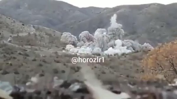 YPG-li terrorçuların bombalandığı an