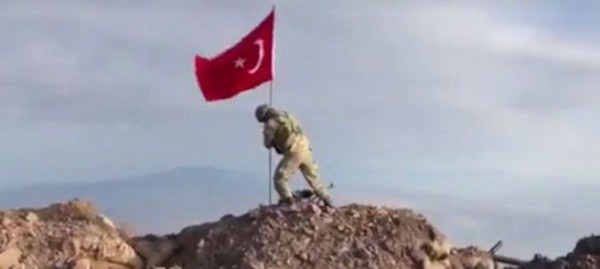 Darmık dağına türk bayrağı sancıldı – Video