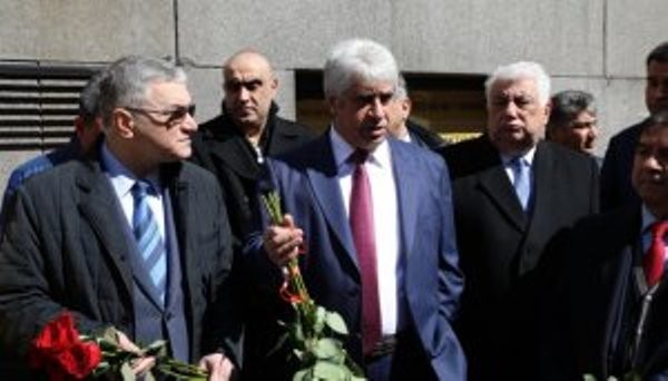 Azərbaycanlı milyarder insan sümükləri üzərində əyləncə mərkəzi tikir (İDDİA)