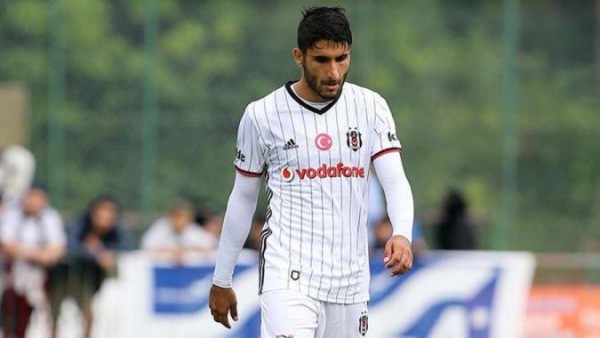 Erməni futbolçu "Beşiktaş"dan ayrıldı - Rəsmi