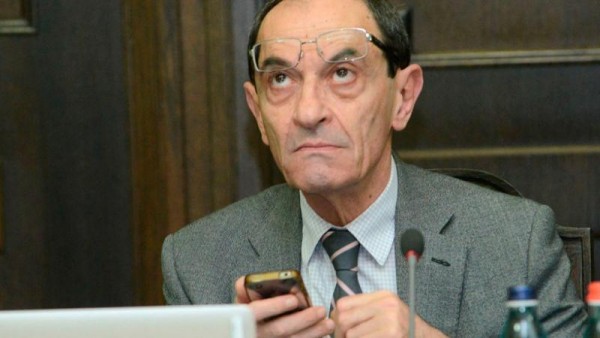 Ermənistan XİN ABŞ sanksiyaları barədə - Koçaryan "şərh edə bilmərəm" deyir