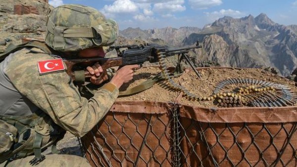 Türk ordusu 63 mövqeyi təmizlədi - 1551 terrorçu öldürüldü