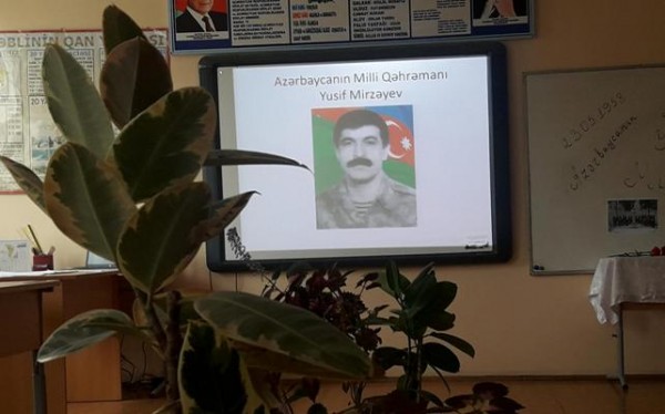 Şəhid Milli Qəhrəman adına düzənlənən tədbir dayandırıldı - Nəsimi rayonu, 44 saylı orta məktəbdə Qəhrəmana hörmətsizlik - FOTO