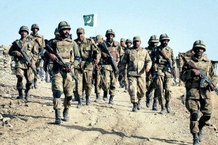 Pakistan Səudiyyə Ərəbistanına ordu göndərir
