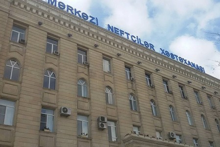 Mərkəzi Neftçilər Xəstəxanasının baş həkimi işdən çıxarılıb
