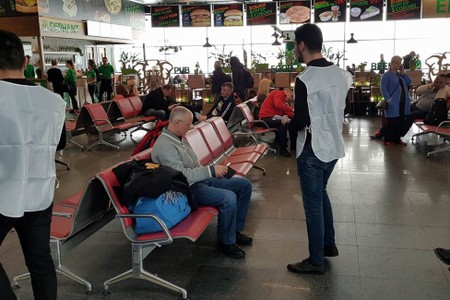 Kiyev aeroportunda “Xocalı” bukleti erməniləri ŞOK-a saldı