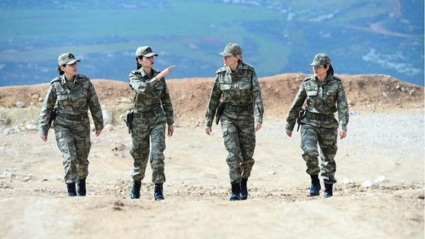 Afrin əməliyyatında iştirak edən türk qadın zabitləri... - Video