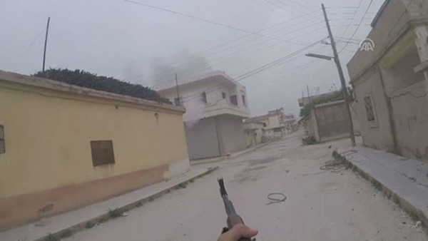 Cinderesdə terrorçularla küçə döyüşlərinin görüntüləri yayıldı