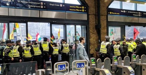 PKK-çılardan Afrin etirazı: metrolara hücum edildi