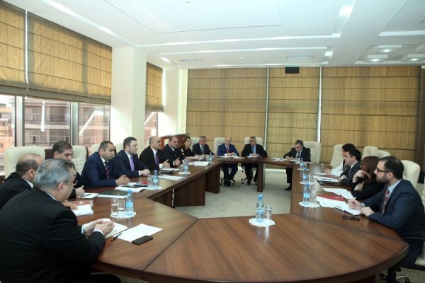 Nazirlikdə “AmCham Azərbaycan”ın nümayəndələri ilə görüş olub