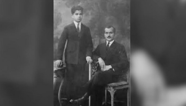 Azərbaycanı imzasında yaşadan kişi