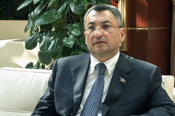 Rövşən Rzayev deputat mandatından məhrum ediləcək
