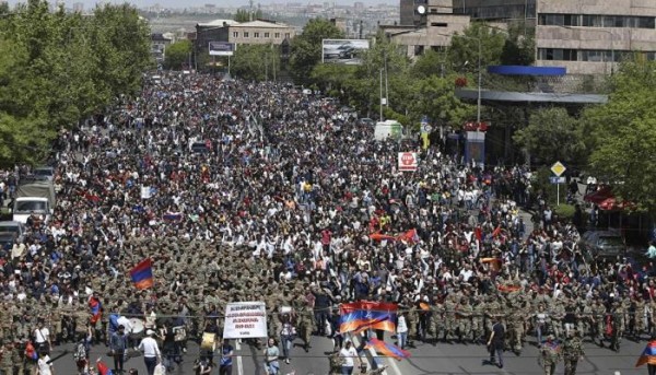 “Hay”ların küyü - Ermənilərin yeni baş naziri kim olacaq?