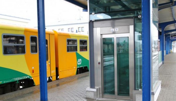 Yeni metrostansiyada liftlər olacaq
