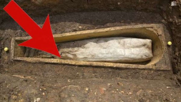 ŞOK! Peyğəmbərin məzarını açdılar - İçindən çıxanlar inanılmazdır
