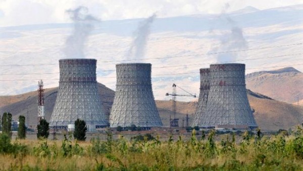 “Metsamor”dan şok çağırış: Əngəl yaratmayın