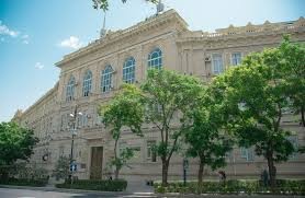 “Tədris standartlarının hazırlanmasında universitetlərə müstəqillik verilməlidir”