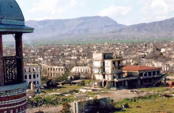 Kreml Qarabağla bağlı Bakı ilə təmasa keçir - Reqnum