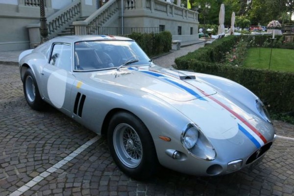 1963-cü ilin “Ferrari”si 70 milyon dollara satıldı