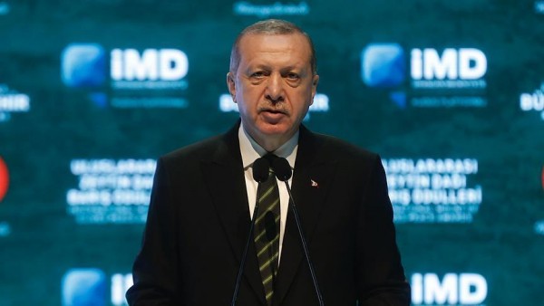 Ərdoğanın reytinqi aşağı düşdü - Anket