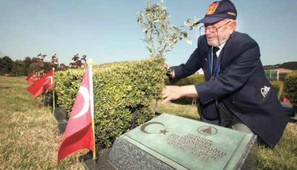 Kim Çen In 500 türk şəhidin nəşini geri qaytarır