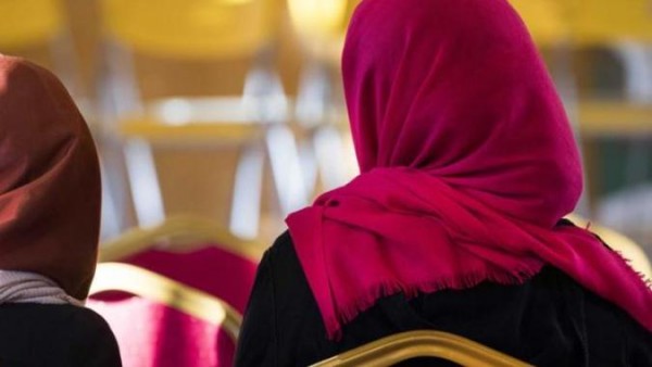 İrqçilər 19 yaşlı müsəlman qadına xaç çəkdilər – Dəhşətli cinayət