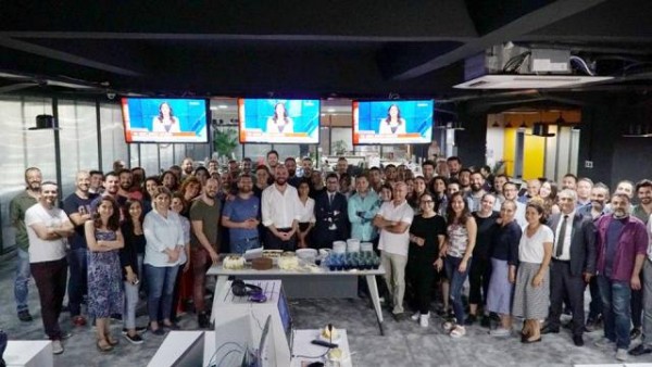 Azərbaycanlıların Türkiyədə açdığı telekanalın yayım vaxtı dəqiqləşdi - Komanda yığıldı
