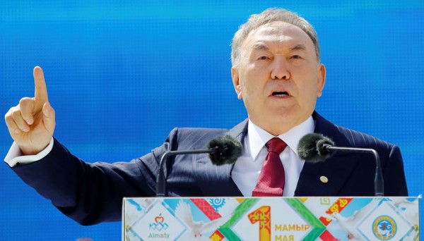 Nazarbayev: “Xəzər dənizi ilə bağlı tarixi qərar veriləcək”
