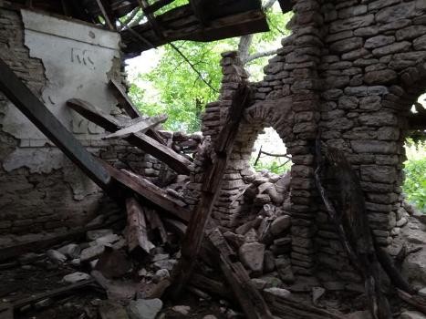 Daha bir unikal tarixi abidəmiz yer üzündən silinmək üzrədir - FOTO